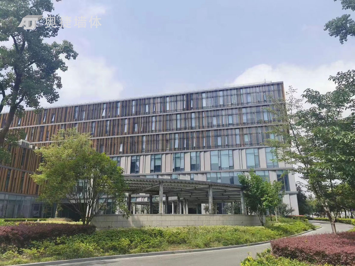 新港開發區紅楓科技園